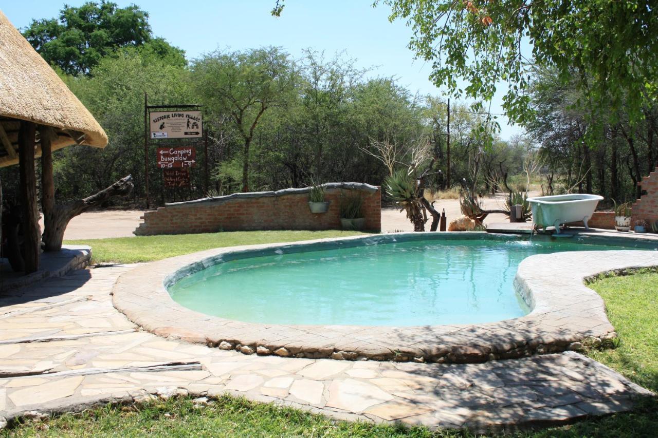 Roy'S Rest Camp Villa Grootfontein Exterior foto